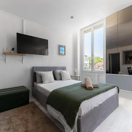 Le Four Plaisance - Cosy Parcs Opéra Vichy